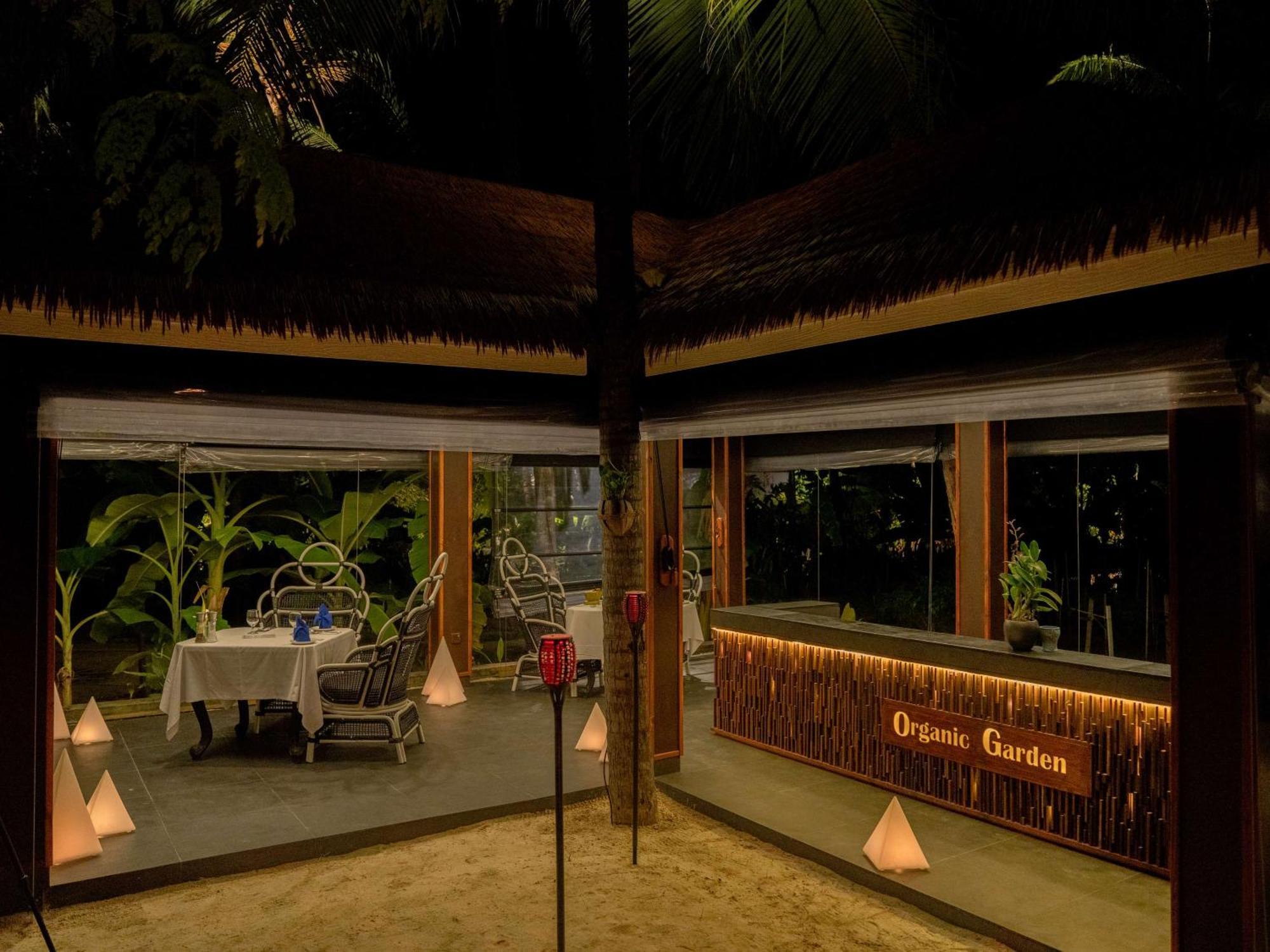 Saii Lagoon Maldives, Curio Collection By Hilton Emboodhoo Lagoon Esterno foto